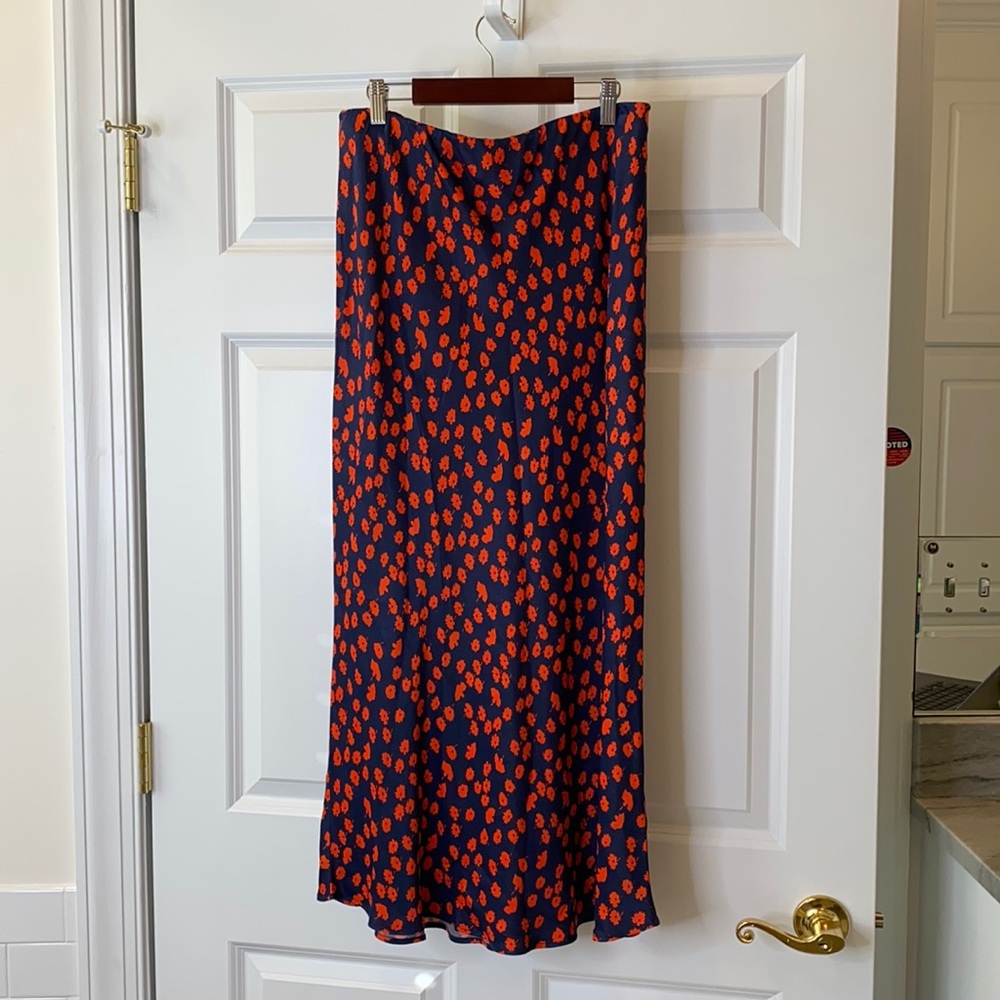 Maeve Silky Stretchy Floral Skirt